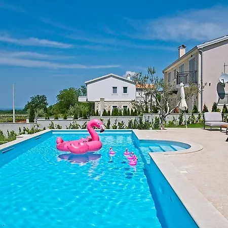 别墅 Flamingo Kaštelir