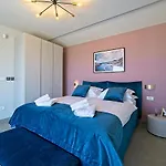 Flamingo * Kaštelir