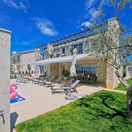 Villa Flamingo